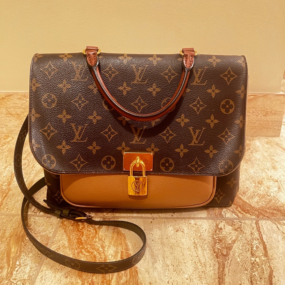 LOUIS VUITTON Crossbody/Handbag *GOOD CONDITION*